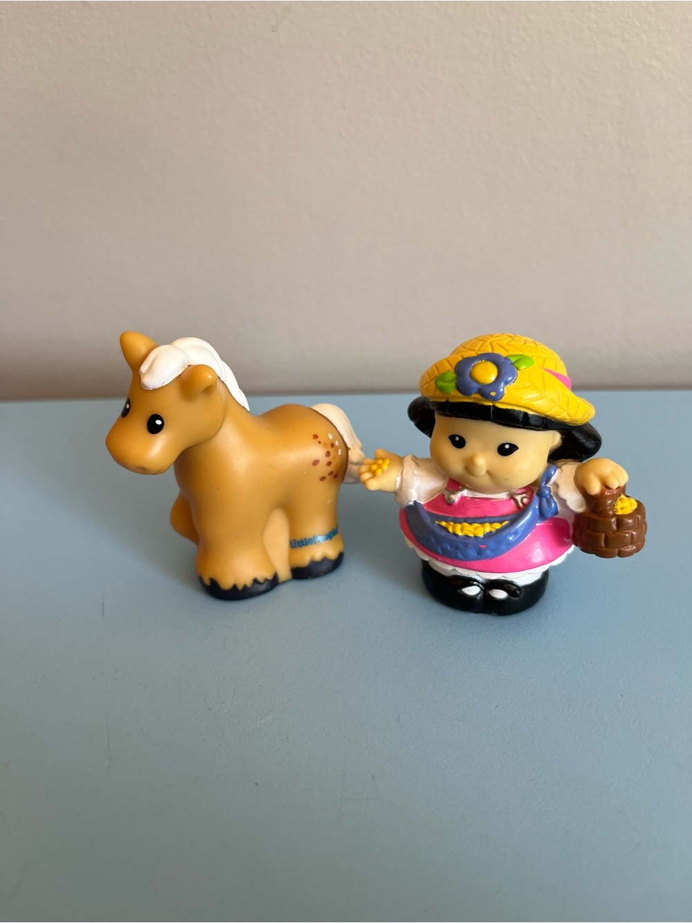 Little People Sonya and Melodies pony